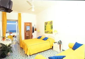 La Sirenella - Image 5