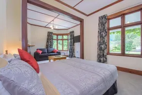 Willowbrook Country Apartments - Image 2