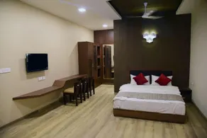 Shri Padam Heritage - Image 5