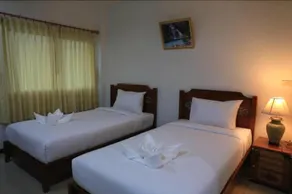 De-complex Apartment - Image 4