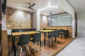 Super Townhouse Vashi Sector 28 - Image 2