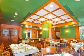 The Oakwood - Image 4