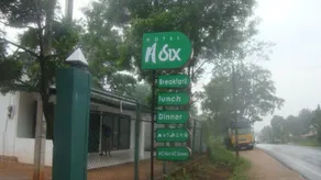Asix Hotel - Image 2