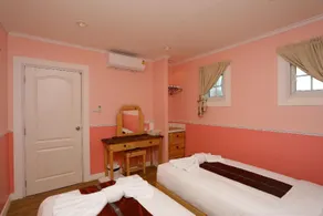 Paradise Beach Resort - Image 4