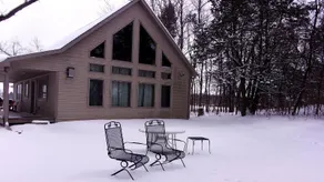 Lakefront Hideaway - Image 4