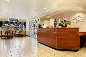 Microtel Inn & Suites by Wyndham Huntsville - Image 3