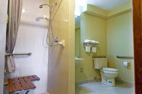 Americas Best Value Inn-Florence/Cincinnati - Image 4