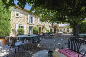 Manon En Luberon - Image 2