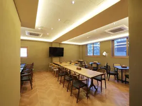 Carlton Hotel - Image 3