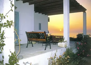 Anemoessa Studios & Rooms - Image 3