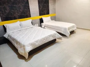 Hotel The Grand Takshak - Image 3