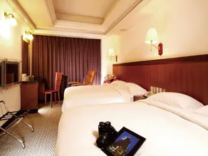 New Image Hotel - Image 5