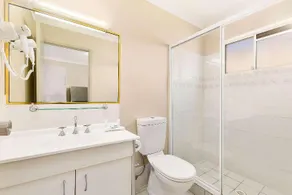 Comfort Inn North Brisbane - Image 4