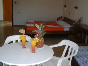 Hotel Poseidon Amoudara - Image 2