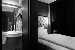 Black Hotels Bonn - Image 3