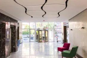 Houston - Image 5