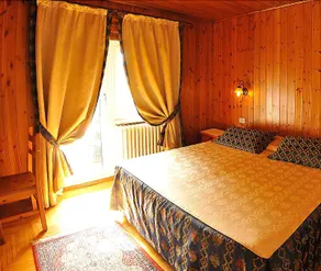 Hotel Baita Dei Pini - Image 2