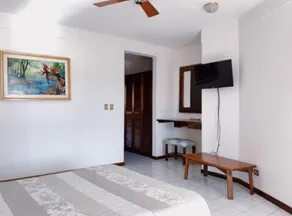 Flamingo Marina Resort - Image 2