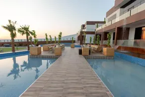 Al Ammariah Hills Resort - Image 5