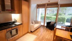 IFSC Dublin City Apartments - Image 3