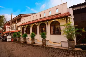 New Old Dutch House - Image 4