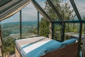 Wood Life Bungalow - Image 5