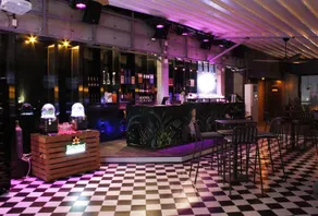 Hotel Alice & Trunk - Image 5