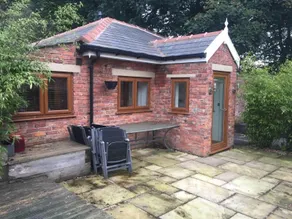 Luxury 1bedroom Lodge in Prestwich - Image 5