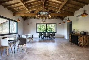 Kyrn Flor - Image 2