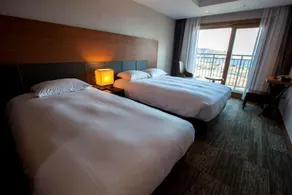 Golden Tulip Jeju Seongsan Hotel - Image 4