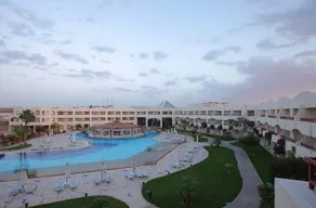 Naama Bay Promenade Beach Resort Mountain Side - Image 2