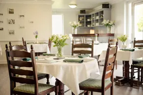 Hillgrove Accommodation - Image 4