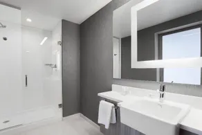 Springhill Suites Auburn - Image 2