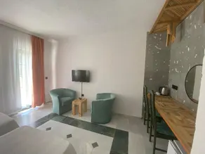 Club Mel Holiday Resort - Image 3
