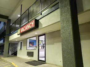 Travelodge by Wyndham Albuquerque West - Image 4
