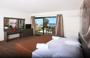 Katrin Suites-  Adults Only - Image 2
