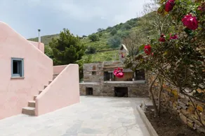 Iris Villa - Image 5
