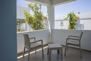 Yaz Beach Hotel - Image 5