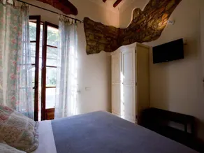 Venturina - One Bedroom - Image 4