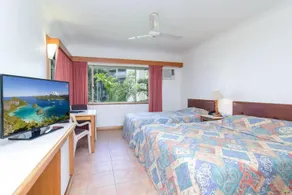 Acacia Court Hotel - Image 5
