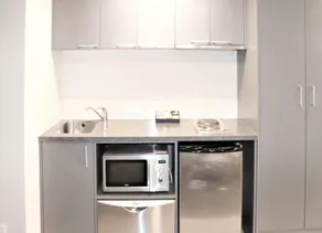 Quality Suites Central Square - Image 3