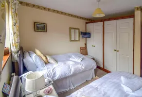 Erris Villa - Image 2