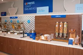 Holiday Inn Express & Suites Birmingham North - Fultondale By IHG - Image 5