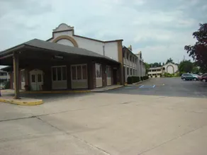 Days Inn University - Image 2