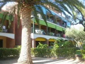 Els Prats Village Beach & Camping Park - Image 4