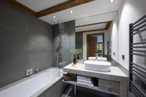 MGM Hotels & Residences - Chalets Laska Residence ***** - Apartment 4 Rooms 8 Persons - Image 5