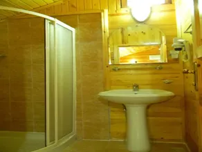 Armina Hotel - Image 2