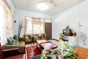 Adil Jaya Homestay - Image 3