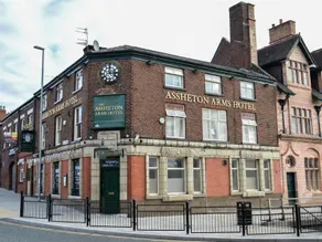 Assheton Arms Hotel - Image 3