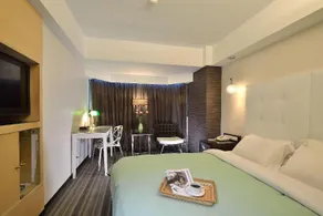 See's Revert Hotel - Image 4